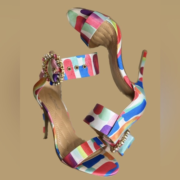 Multicolored Heel w/ Rhinestones - Picture 4 of 7